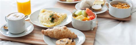 courtyard marriott free breakfast|marriott hotels that include breakfast.